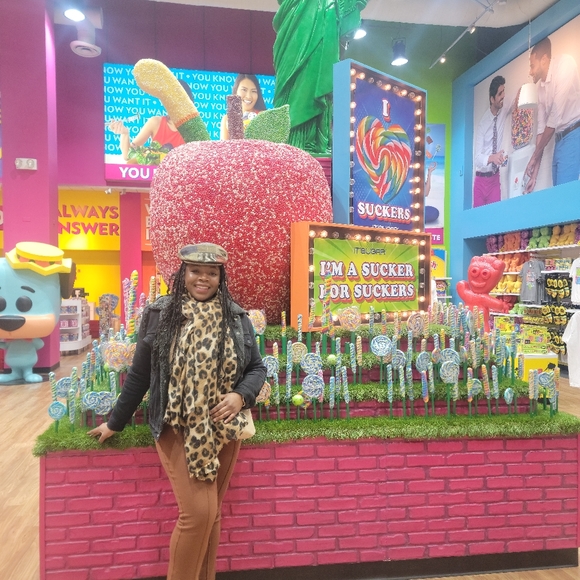 Meet The Seller💫 - Picture 4 of 5